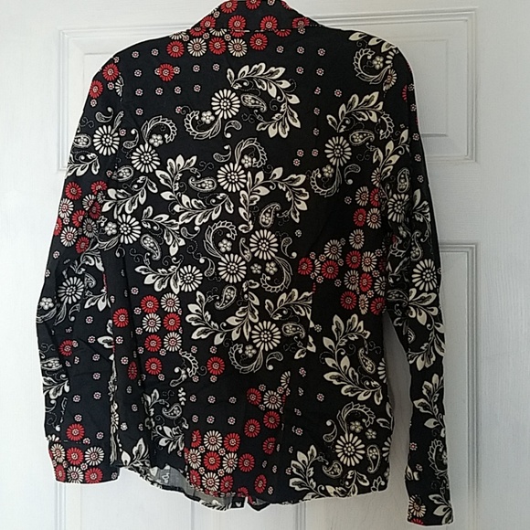 Statement patterned button down - Picture 3 of 5